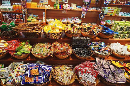 零食加盟品牌怎么选？贝点零食店这个品牌怎么样？