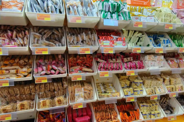华妞休闲食品加盟费多少?投资小回报高的好机会