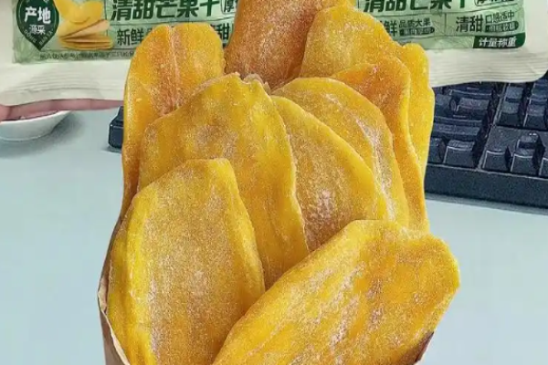 坚强的松鼠零食加盟多少钱?小投资带来大机遇