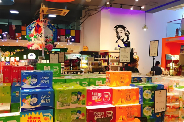 食客准备零食店加盟怎么样?开启零食创业甜蜜之旅