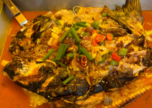 鸣记烤鱼加盟费多少钱