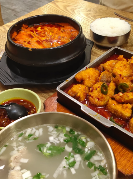 金阿迈汤饭加盟需要多少钱